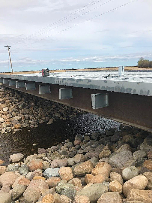 Armtec: Smoky River Bridge-In-a-Box. Project Image 3
